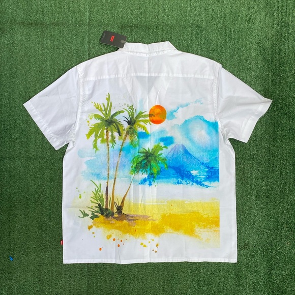 Levi button down shirt - Picture 3 of 3